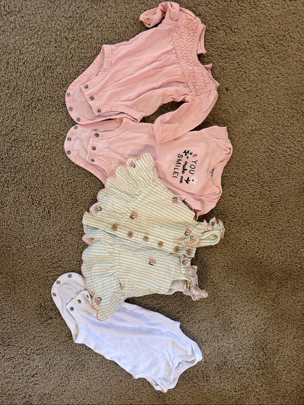 Baby clothing lot size 0-3 months